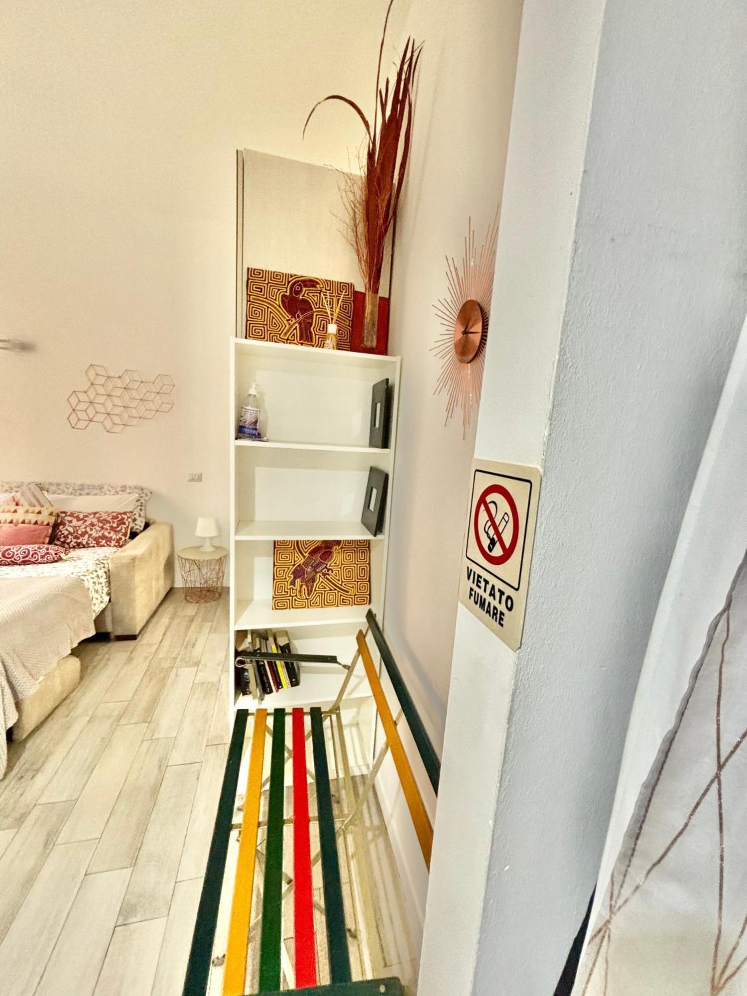 Joy House -Central City Near Metro Arco Della Pace Brera-Entire Apartment Perfect For Work & Play, Nightlife With Ac & Fast Wifi Welcome To The Cool Joy House! ميلان المظهر الخارجي الصورة